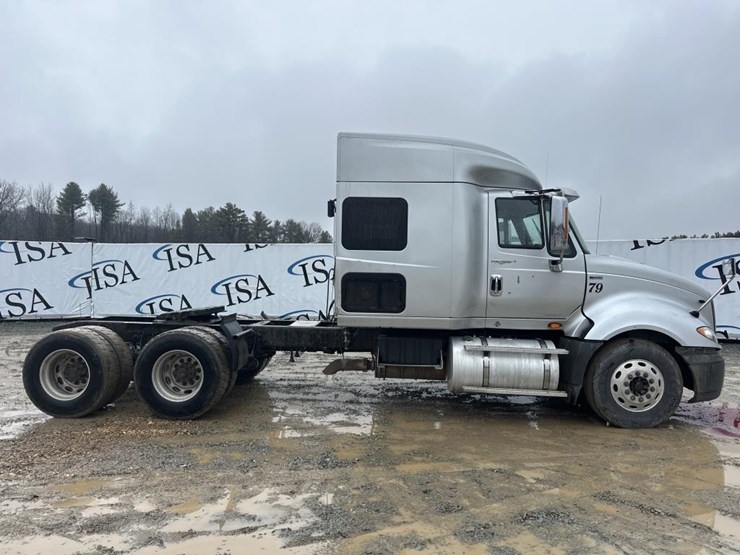 2014-international-prostar-image-6