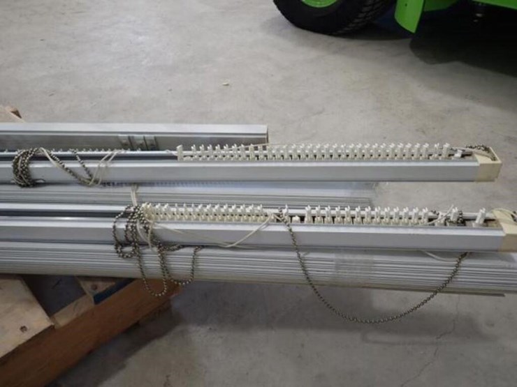 qty-of-8-ft-blind/shutters-image-8