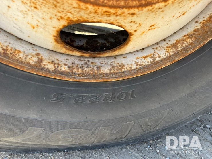 ford-f650-xlt-image-19