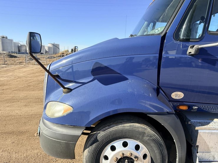 2017-international-prostar-image-6