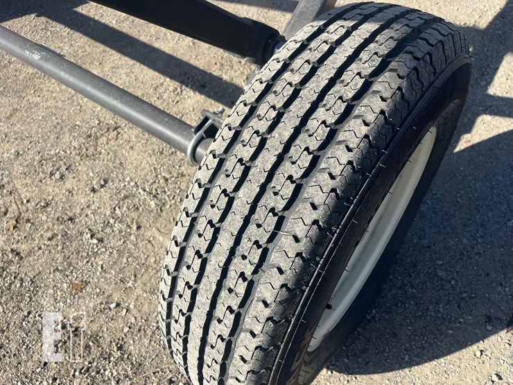 universal-1837-binbuster-field-loader-td-image-10