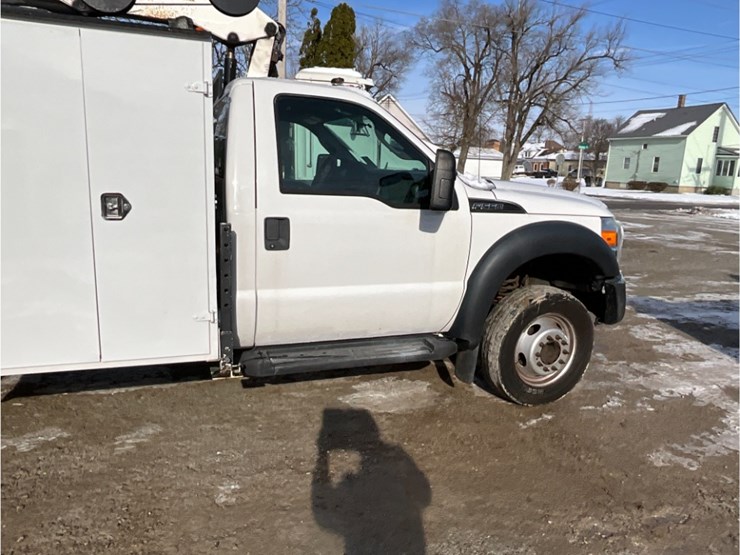 ford-f550-image-12