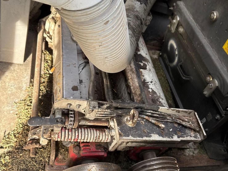 claas-jaguar-980-image-32