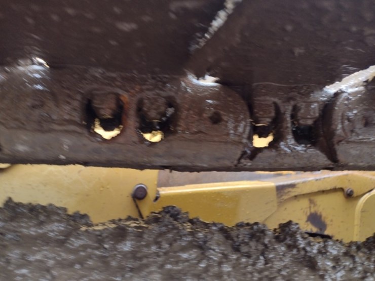 caterpillar-d6k-lgp-image-24