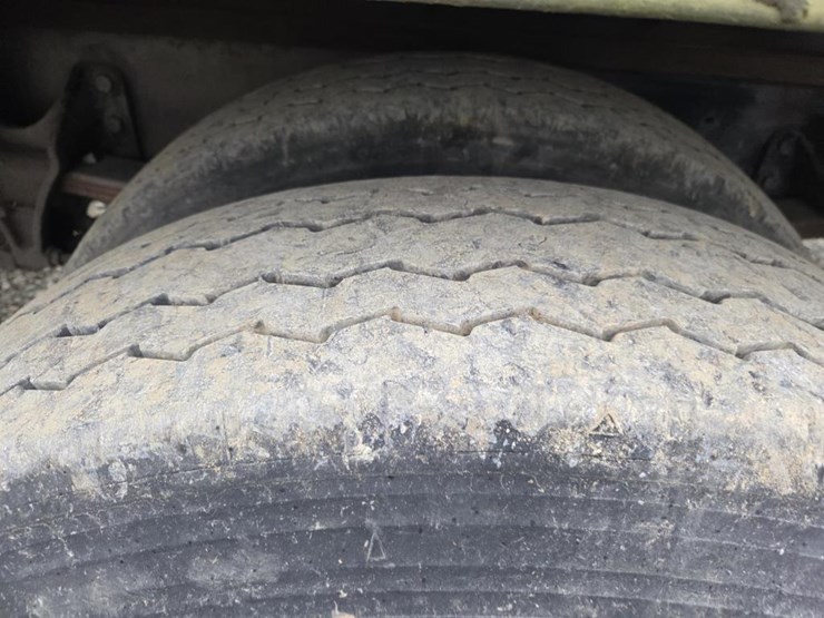 2013-international-durastar-4300-image-94