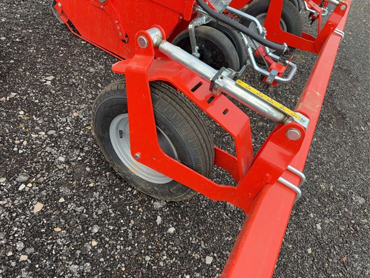 2021-checchi-&-magli-wolf-pro-image-14