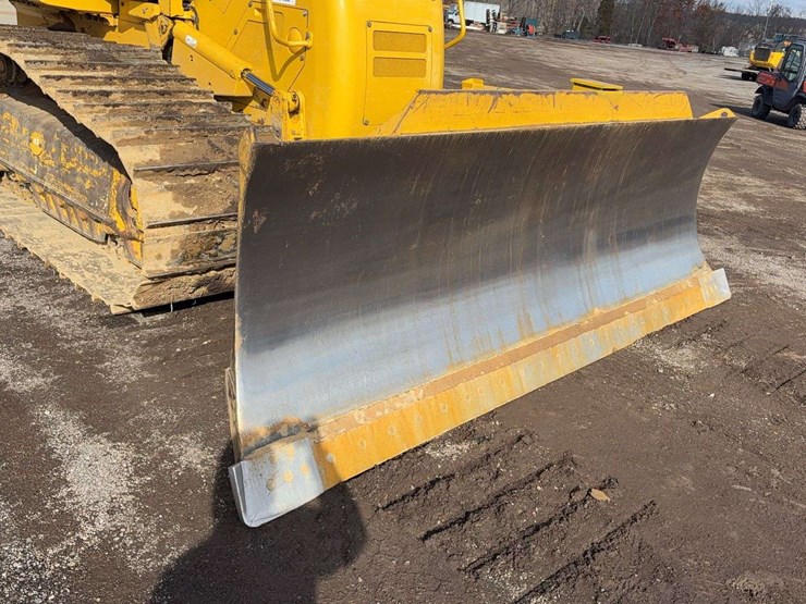 2020-komatsu-d61-image-29