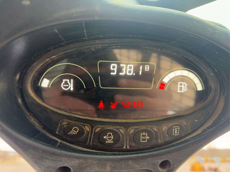 2024-bobcat-t650-image-44