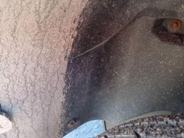 ram-1500-slt-image-76