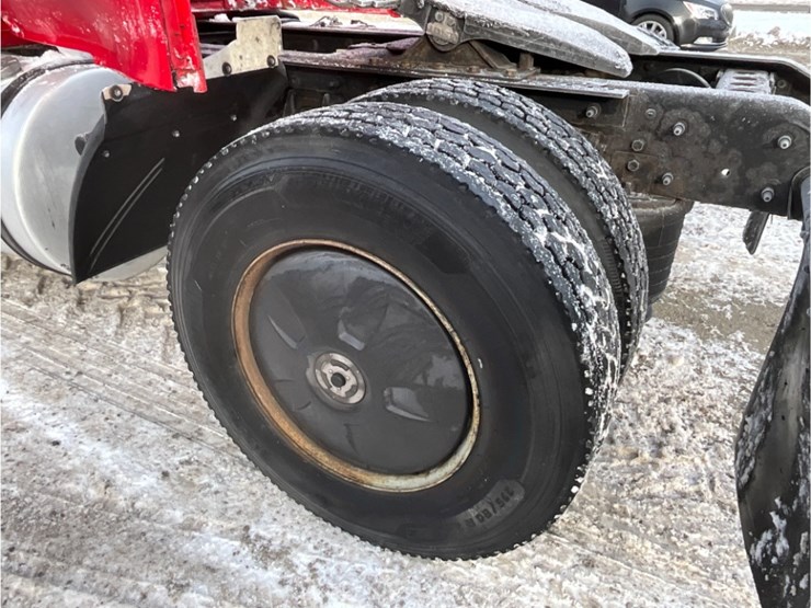 2019-international-lt-image-11