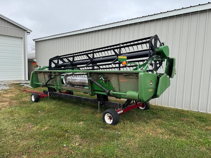 john-deere-920f-image-1