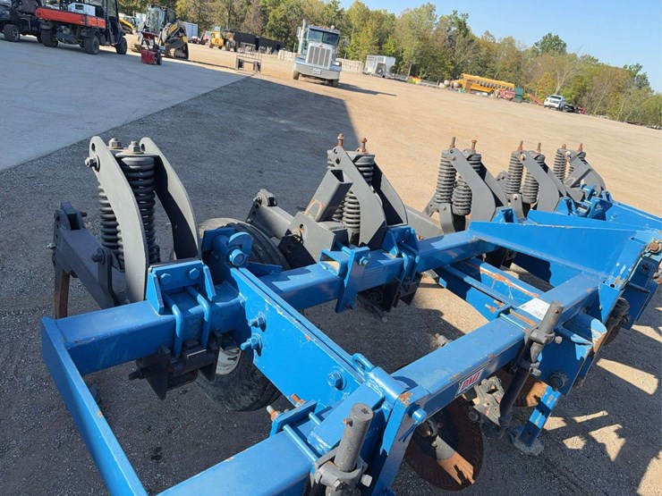 dmi-5-shank-ripper-image-7