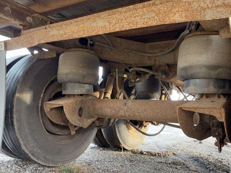 2002-utility-van-image-10