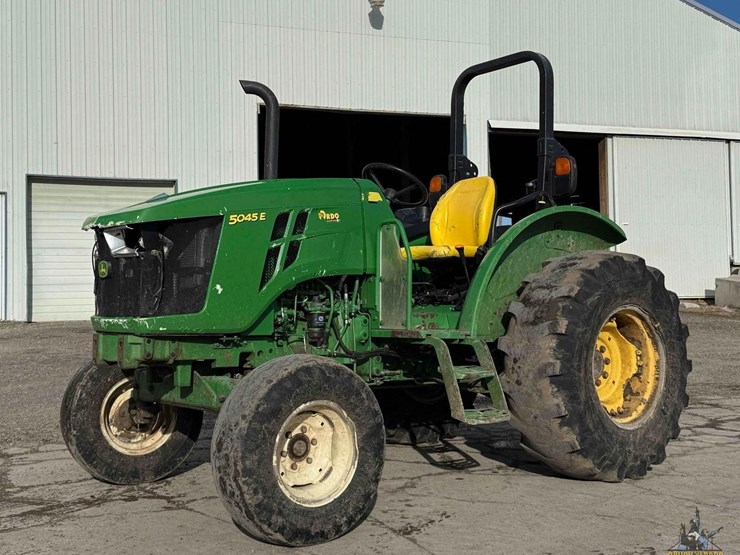 john-deere-5045e-image-1