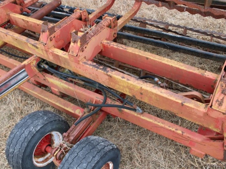 unverferth-rolling-harrow-ii-image-11