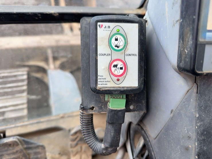 2012-komatsu-pc138-image-59