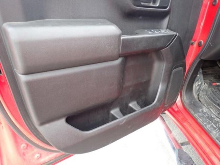 chevrolet-silverado-1500-image-37