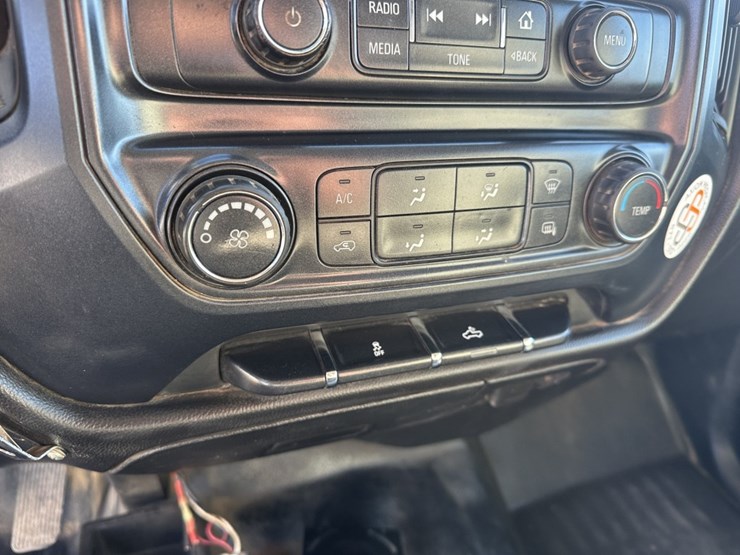 chevrolet-2500hd-image-28