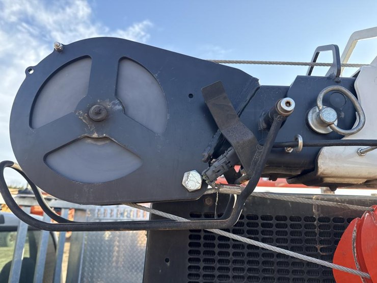 2006-ford-f550-image-34