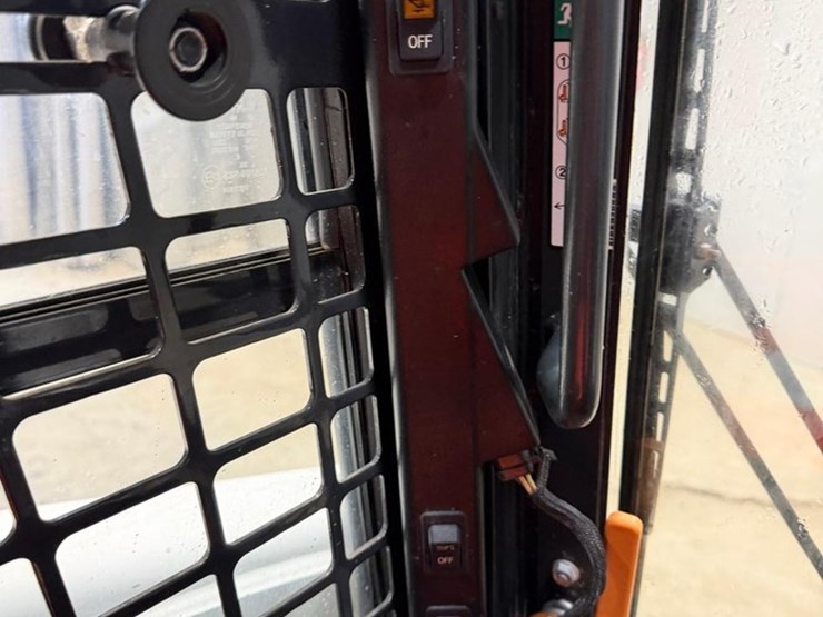 2022-bobcat-t66-image-25