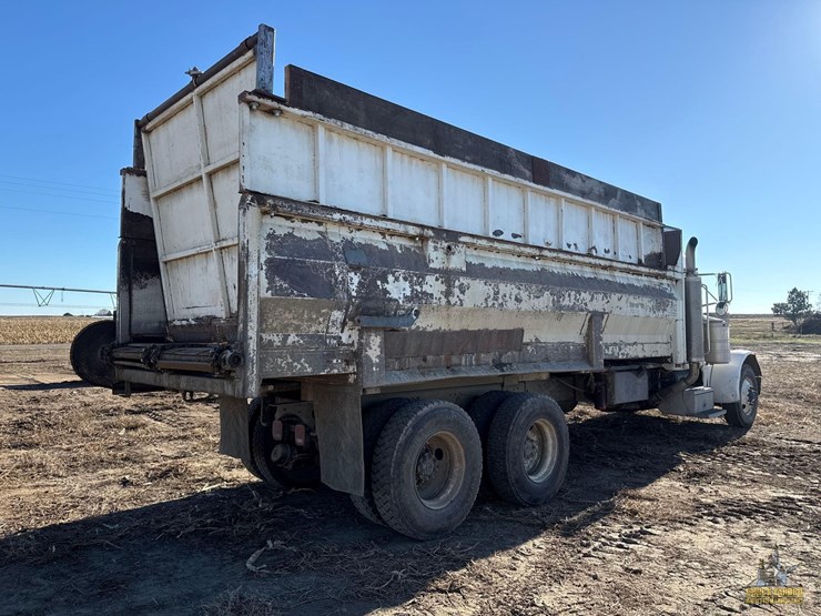 peterbilt-379-image-5