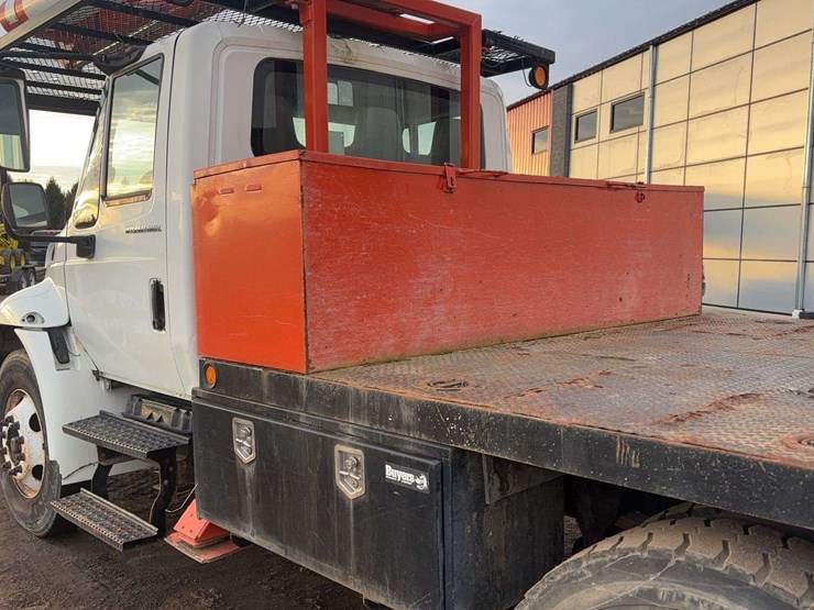 international-durastar-4300-image-24