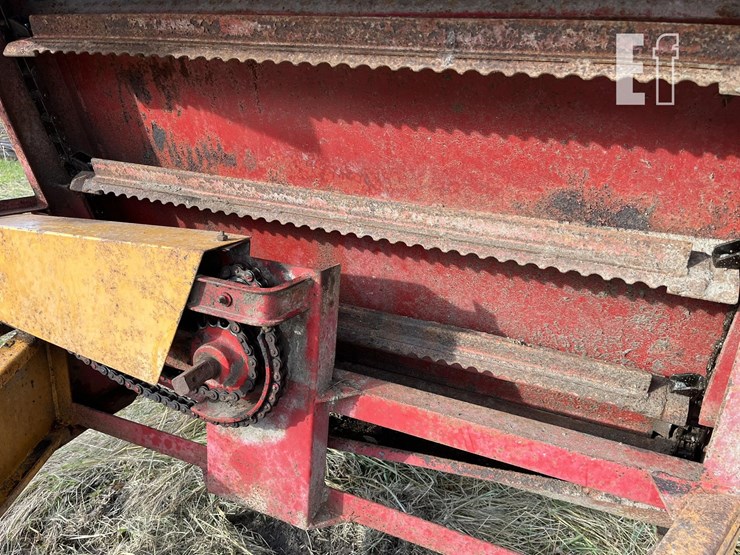 blair-feed-r-wagon-image-11