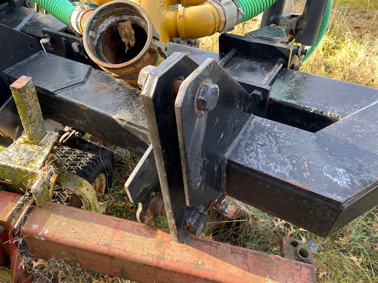 #1300-•-ag-gator-2004-injector-applicator-(colfax,-wi)-image-57