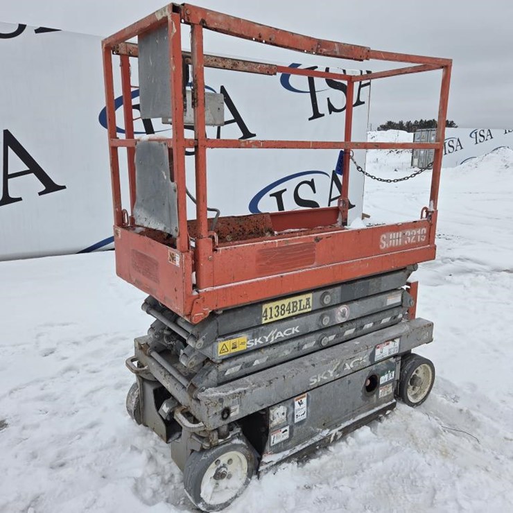 2017 SKYJACK SJIII3219