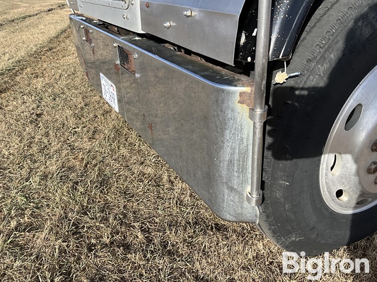 1987-peterbilt-359-image-10