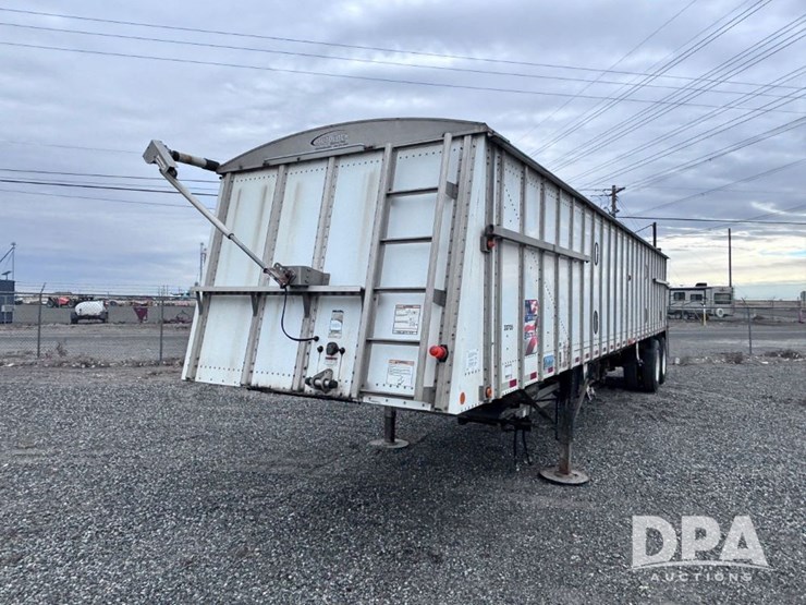 2013-merritt-hopper-image-3