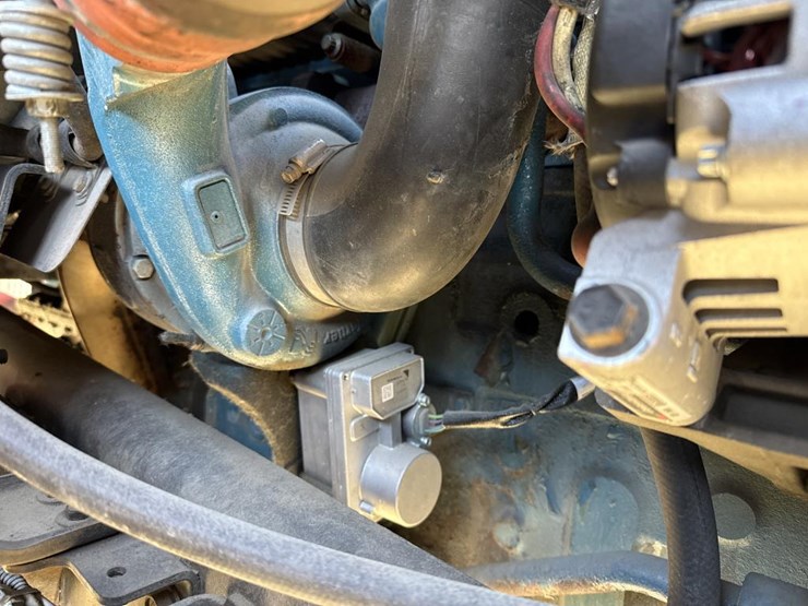 2005-international-durastar-4300-image-57