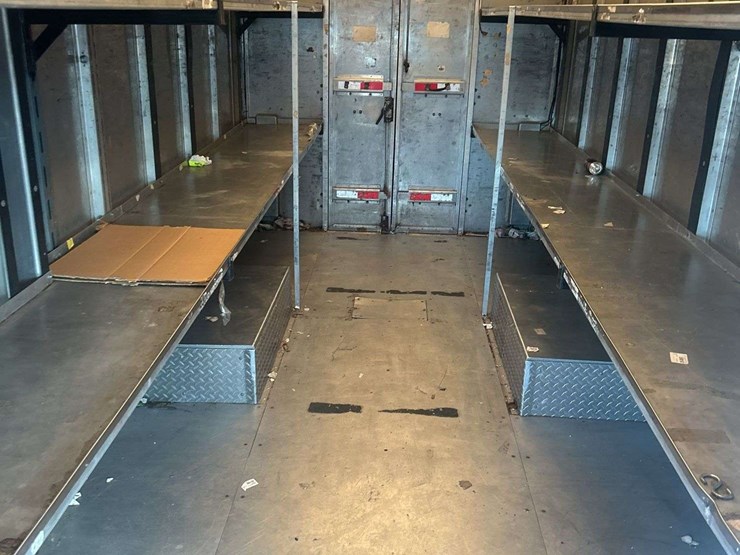 2006-workhorse-w42-image-8