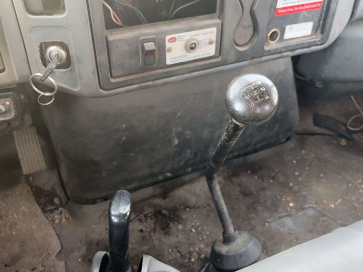 international-durastar-4300-image-57