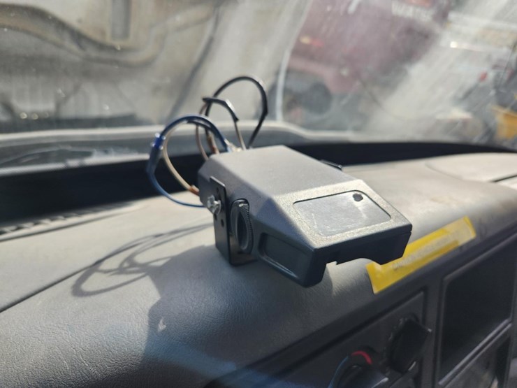 international-durastar-4300-image-70