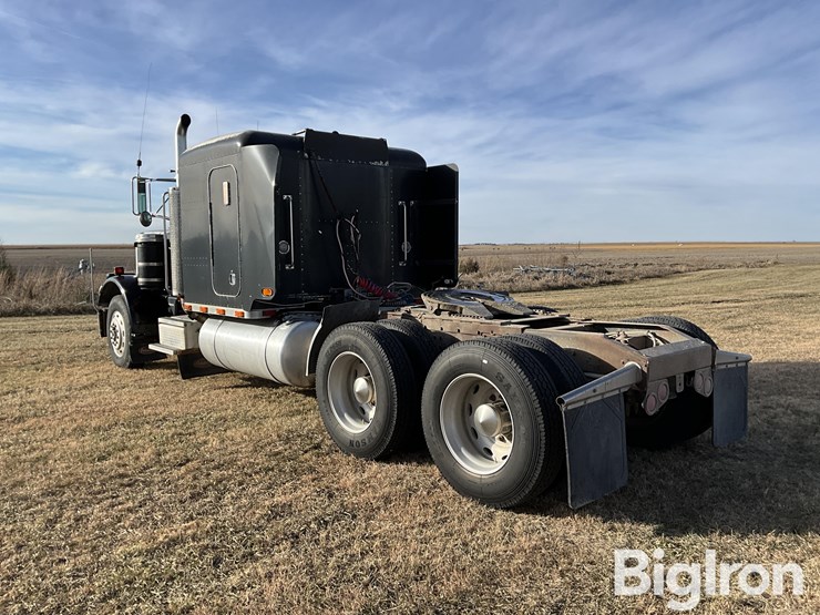 1987-peterbilt-359-image-7