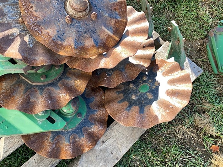 john-deere-7200-image-3