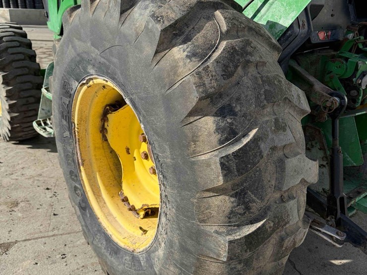 john-deere-5045e-image-12