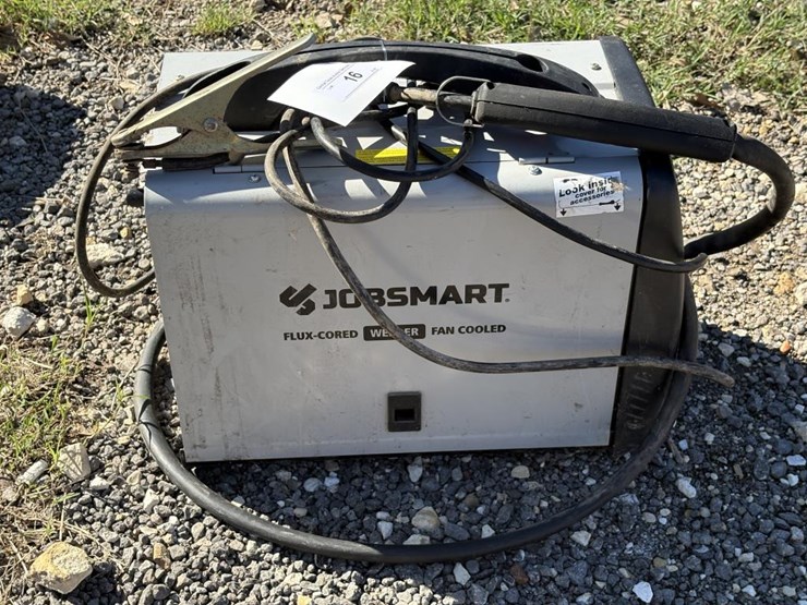#16-•-jobsmart-125-amp-welder-image-1