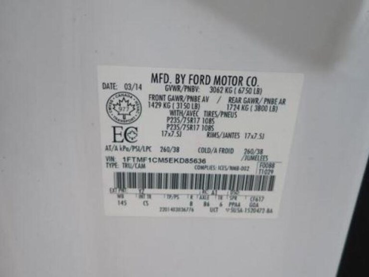 2014-ford-f150-xl-image-10