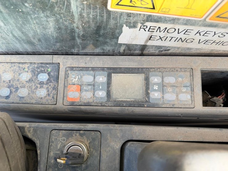 caterpillar-312c-image-34