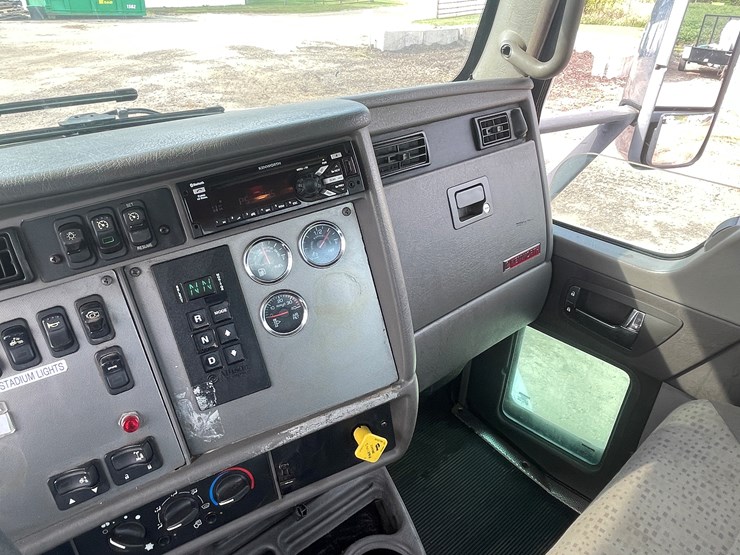 kenworth-t370-image-61