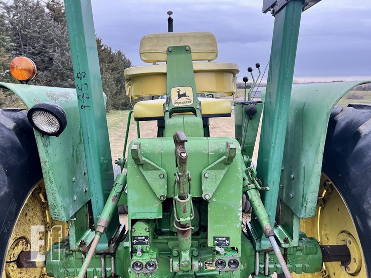 john-deere-4020d-image-29