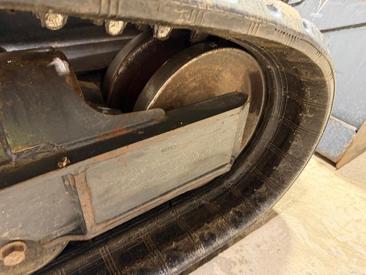 2021-bobcat-t770-image-21