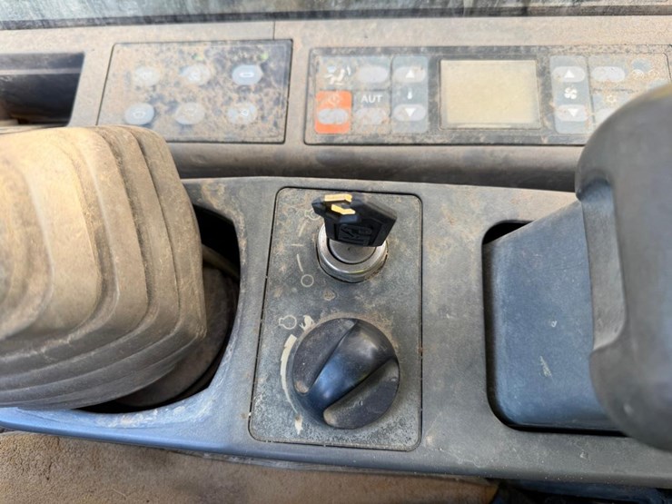 caterpillar-312c-image-36