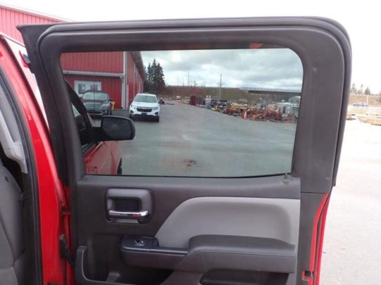 chevrolet-silverado-1500-image-70