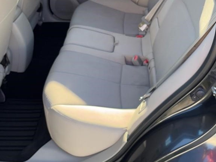 2013-subaru-forester-image-10