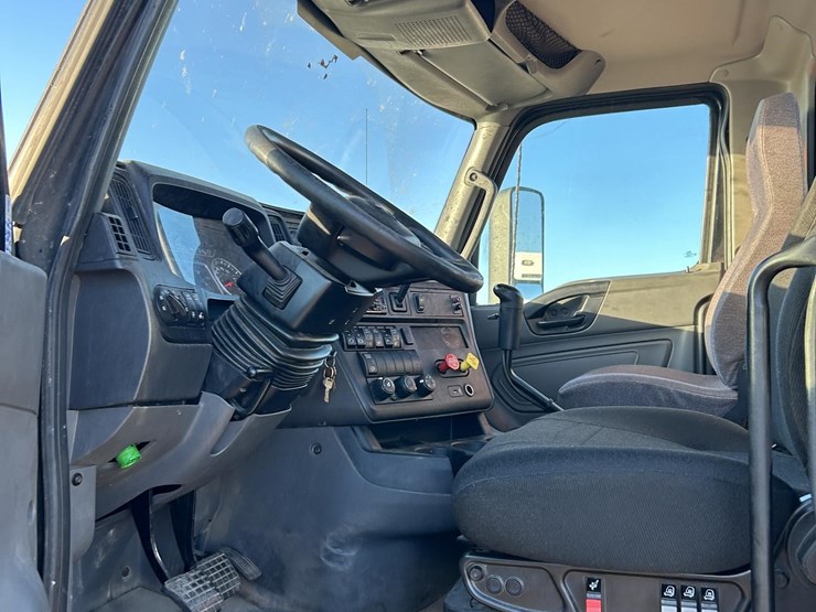 2020-international-lt-image-9