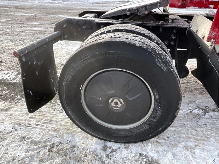 2019-international-lt-image-7