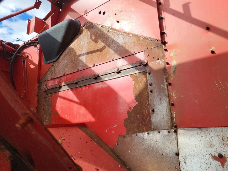 massey-ferguson-750-image-33